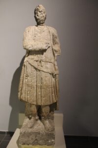 Statue – 1